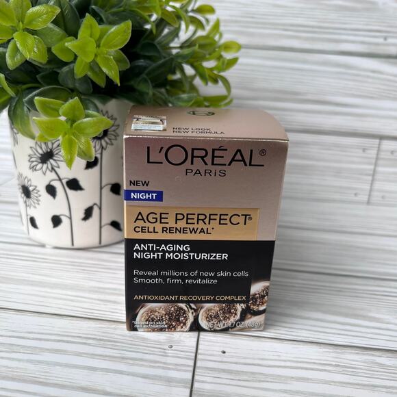 NEW L'OREAL Paris Age Perfect Cell Renewal Antiaging Night Moisturizer 1.7 oz - Picture 1 of 8